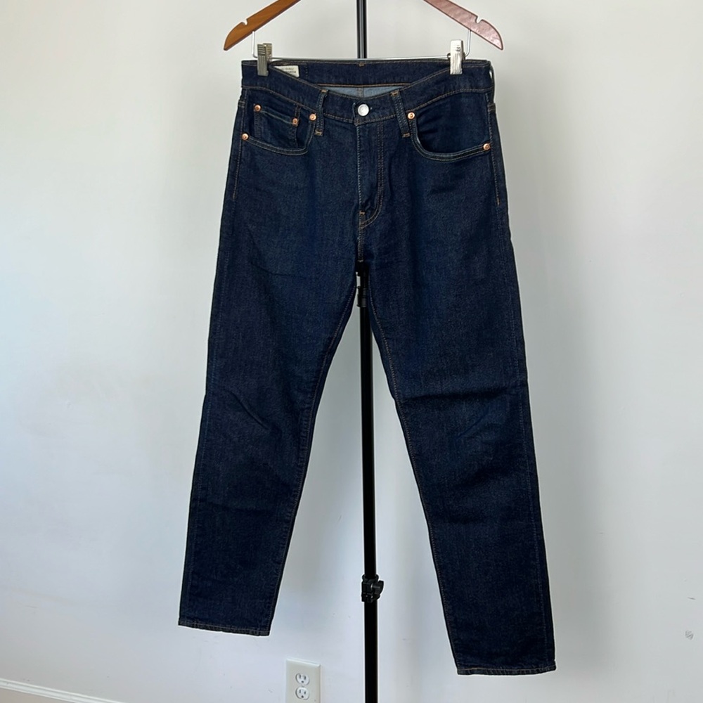 Levi’s 502 Dark Wash Jeans 31/32